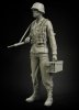 Panzer Art FI35-040 Waffen-SS MG-42 ammo carrier 1/35